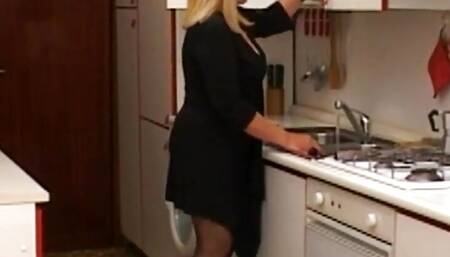 Anal with Hairy Cougar