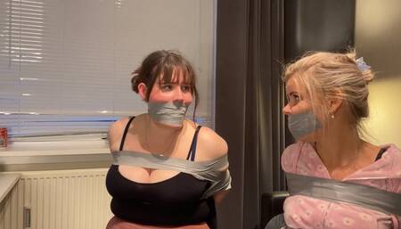 Snowflake and Summer - Caught Sneakers Duo WMV