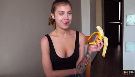 Step Sister Dreamed of Step Brother's Dick and She Decided to Try It in Reality