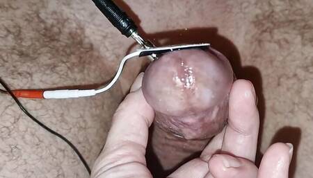 handfree cumming electro my cock. squirt into her hand