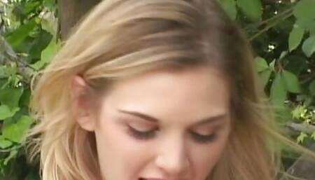 Get ready for some immaculate German lesbians