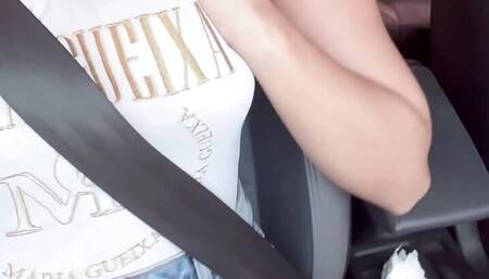 Blowjob in the car in front of the sea and that's how I paid for Uber