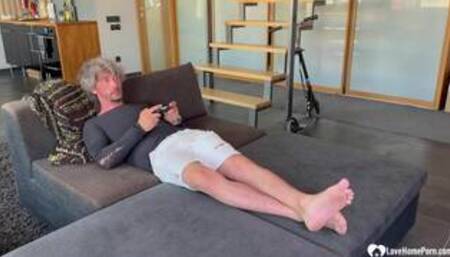 Babe in stockings was ready to devour dick