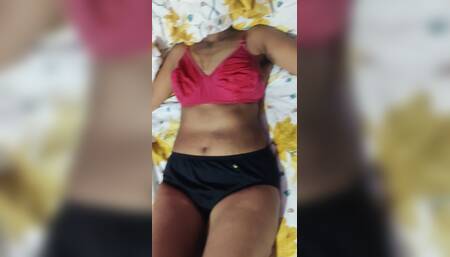 Hot girlfriend handjob to boyfriend in front of husband