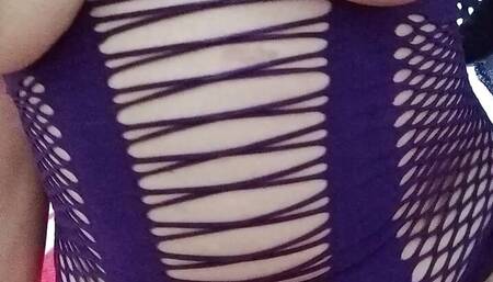 A beautiful Egyptian girl is having sex on camera with her close friend