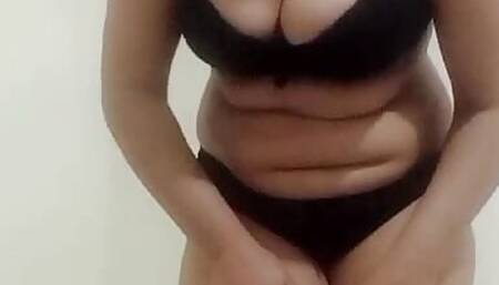 I entered with cuffs, I craved a cock that enters and all of it provokes me