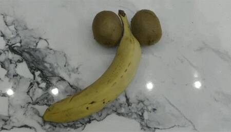 Crushing fruits MP4 FULL HD 1080p