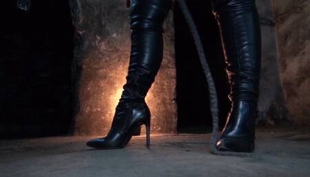 SHEELA SINNER - WHIPPING GODDESS POV