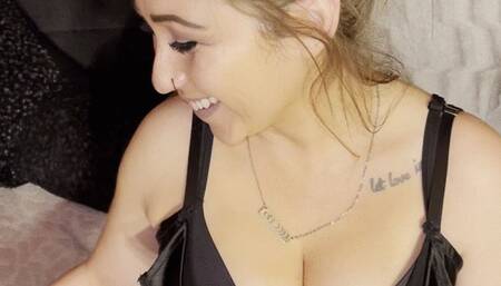 Chain Smoking Makes Me So Wet