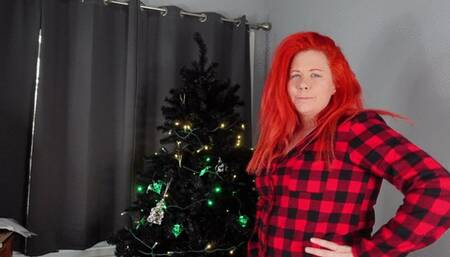 Stepmom HORNY Xmas Growth! With Giantess POV Sex, Bra and Sock Destruction MP4 720