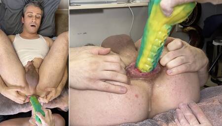 Long ass dildos and fisting