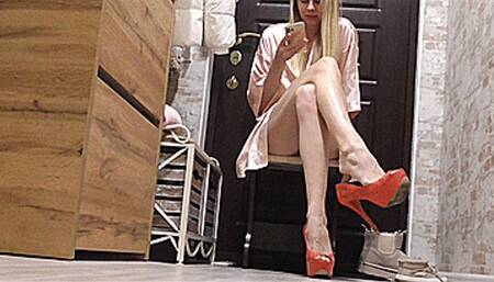 My long legs in red shoes! MP4
