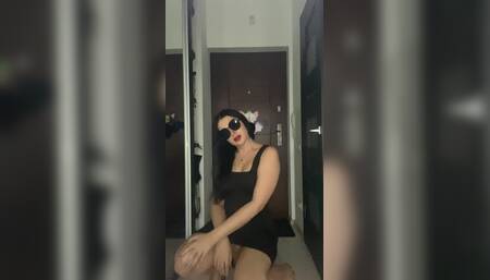 Teasing you????Need your help to make me hard, take it while it soft and make it big????