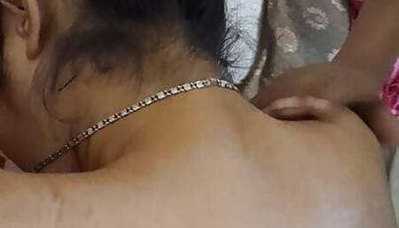 Pados wali bhabhi ko
