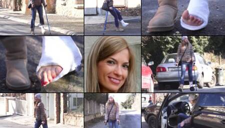 Benetta Term SLWC Crutching up Bare Toed and Down Sock Toed (in HD 1920X1080)