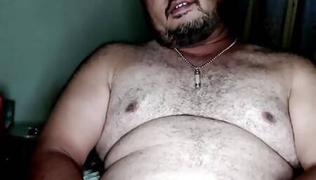 handjop chinese men