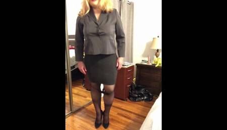Deanna CD Doll as a blonde in business suit - part 1