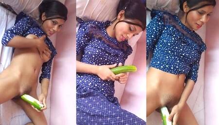 Horny Indian girl masturbates with cucumber Milky Pussy, Sex Lover Masturbates Her Tight Pussy and Creamy Cum Tamil sex video