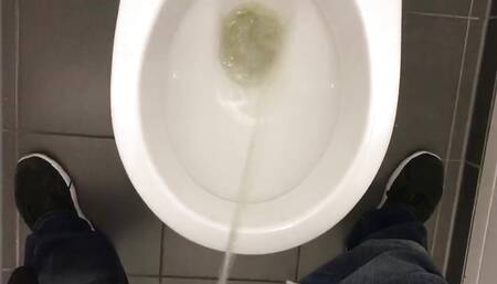 Pee #006