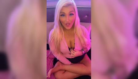 Long distance girlfriend needs you