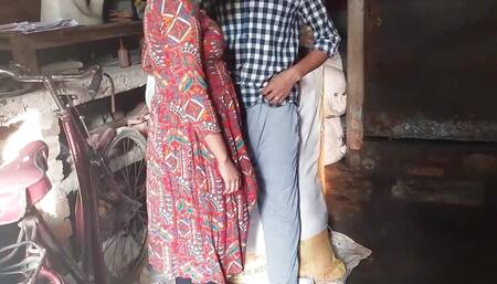 Desi girl ko ghumane ki bahane me chudai ki