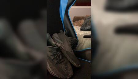 Cumming on my Yeezy