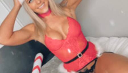 ALL YOU NEED FOR CHRISTMAS IS THIS MOUTH AND PUSSY