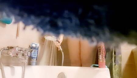 Your Italian stepmom takes a shower - Watch her secretly 720HD