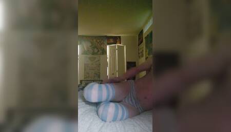 Sissy Cums In panties