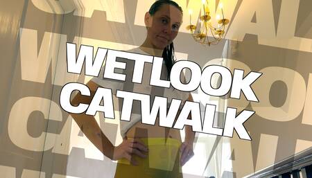 Wetlook Catwalk - but Which Wet Clothes Work?