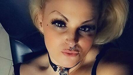 Tight Wet Pussy Gets Pounded