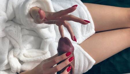 PEEHOLE PLAY HANDJOB WITH LONG RED NAILS (4K)