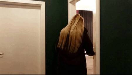 Goddess Kira Gold - !!More than NEW!! – Feet and High Heels cleaner with his tongue