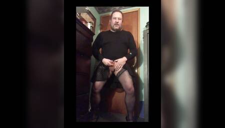 Brandon Hegsted in drag jacking off