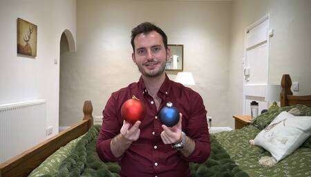 APOLLO : Red and Blue Baubles - CBT Xmas