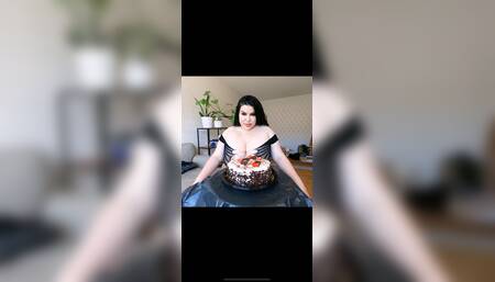 Messy cake eating and explosion with my big ass- Natasha Crown