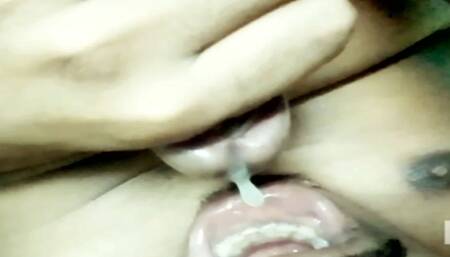 Huge Cumshot Selfsuck Cum