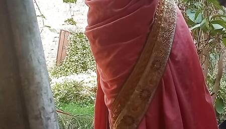 Indian hot stepsister ki khuleaam chudai Ghar ke peechhe desi fucked by her stepbrother real outdoor forest hard-core sex