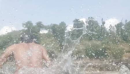 River advanture jordiweek video shoot korte time achanak camera Pani me gir goya