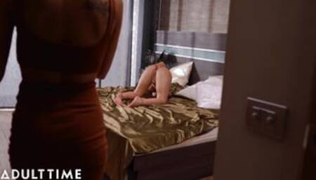 Veronica Leal and Stacy Bloom Invite Big Dick Zaddy In For A Threesome