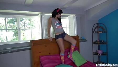 Sexy teen masturbates in solo POV