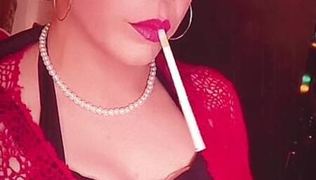 Pretty trans girl smoking (Mrs Dangle)