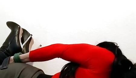 Paula Peril Captured and Hogtied
