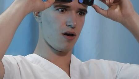Maverick Sun Did A Hair Removal On Ihan Rodriguez & He Wants To Be The First Guy To Test Out That Smooth Ass - TWINKPOP