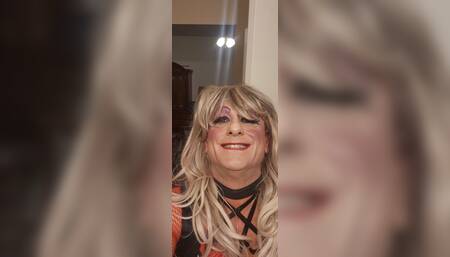 Crossdresser sissy getting herself off