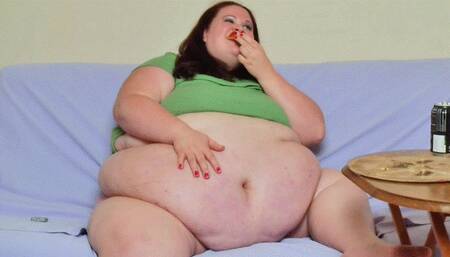 Pizza Lover Tiffany Stuffs Her Belly in this Double Feature *MP4*