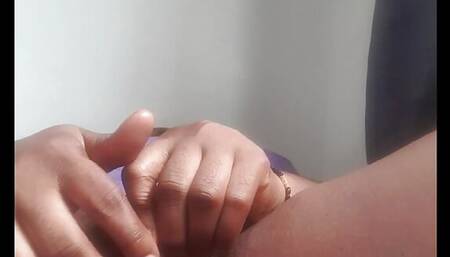 Clitorie play massage