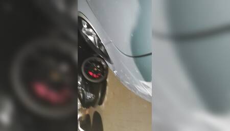 Shoot a big shot on Porsche
