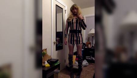 Posing that red bone ass