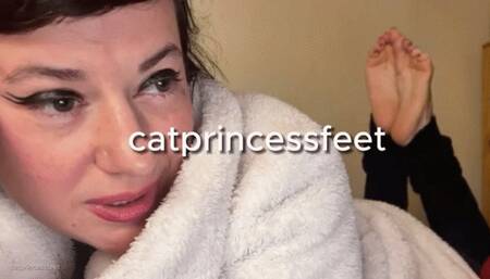 The Pose tease, face and feet, scrunched and crossed soles, red polished long toes, foot fetish